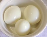 簡単・オイスターソースで味付きたまご作り方1写真