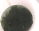 超簡単！紙コップワカメスープ携帯可作り方4写真