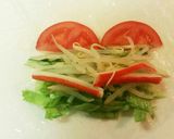 まるごとトマトとレタスの✨生春巻✨サラダ作り方4写真
