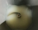 ココナッツシュガーとヨモギの天然酵母パン作り方1写真