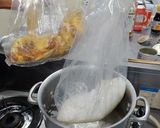 ポリ袋で作るヤキトリ缶詰と白菜の卵とじ作り方4写真