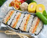 ピリ辛鮭フレークのおにぎらず作り方13写真