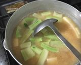 お味噌汁にブロッコリー作り方3写真