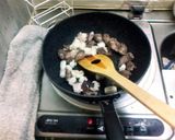 烏賊とニンニクの芽と砂肝のンニク醤油炒め作り方4写真
