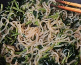 小鉢に☆大根葉と糸こんにゃくの卵とじ作り方5写真