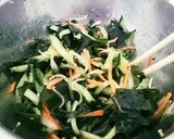 ☆こってり料理と共に…わかめのナムル☆*作り方3写真