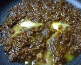 カレーとチーズの絡め炒めうどん作り方2写真