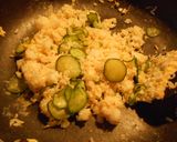 簡単☆胡瓜としらすの炒飯作り方4写真