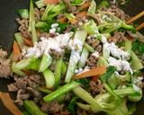 簡単‼牛肉とチンゲン菜の炒め物作り方1写真