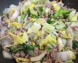 簡単‼ひき肉と白菜の炒め物作り方1写真