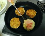 だし香る☆お豆腐入りふわふわお好み焼き作り方7写真