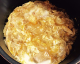 簡単♪油揚げきのこ玉ねぎのたまごとじ丼♪作り方3写真