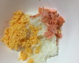 鮭と炒り卵のおにぎり♡作り方1写真