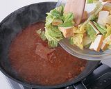 野菜たっぷり!春キャベツと厚揚げの麻婆丼作り方4写真