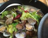 あさりと春キャベツのペペロンチーノ蒸し作り方5写真