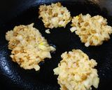 納豆玉ねぎご飯のおやき　カラシポン酢で作り方3写真