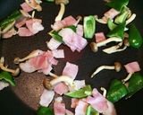 ピーマンとしめじとベーコンのバジル炒め作り方3写真