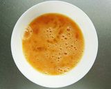 お弁当に☆酢生姜入り出汁巻き卵。作り方2写真