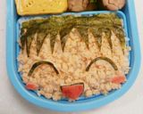 キャラ(？)弁☆女の子の顔の鮭海苔弁当作り方9写真