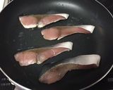 フライパンで♪簡単ぶり照り〜作り方1写真