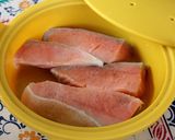新たまねぎと鮭のサラダライス カレー風味作り方2写真