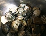 シンプルだから美味しい♡あさりの味噌汁作り方1写真