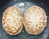 スキレットでジューシーハンバーグ作り方7写真