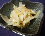 たけのこの皮の胡麻油和え|たけのこレシピ作り方3写真