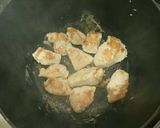 簡単！新じゃがと鶏むね肉の煮っころがし♪作り方2写真