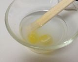 レンジ簡単！アメで水飴・*:.作り方1写真