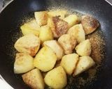 付け合わせ☆揚げ焼きガーリックポテト作り方6写真