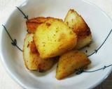 付け合わせ☆揚げ焼きガーリックポテト作り方8写真