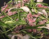 牛肉とピーマンのチャプチェ風炒め♪作り方5写真