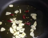 辛いが美味い!海老トマトパスタ作り方3写真