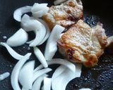 鶏と新玉のカレー照り焼き♪作り方5写真