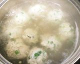 男の鳥ひき肉とエノキの団子スープ作り方3写真