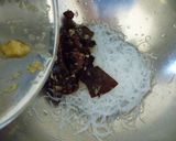 紫蘇レモン味で魚介のピリ辛緑豆サラダ作り方6写真