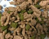 セロリの牛そぼろ作り方5写真