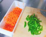 お弁当に☆にんじんとピーマンのじゃこ炒め作り方1写真
