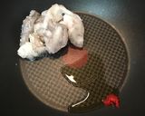 葉にんにくとイカとキャベツの中華炒め作り方2写真
