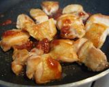 ごはんが進む♪鶏もも肉の梅風味作り方3写真
