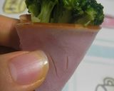 お弁当に★ハムで巻かれた!!ブロッコリー作り方2写真