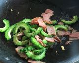 ゴーヤとトマトのペペロンチーノ焼きそば作り方2写真
