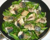 魚・さばとピーマンと新玉ねぎの味噌炒め作り方9写真