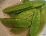 レンジで竹輪と絹さやのササッと煮♪作り方1写真
