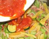 残り野菜とベーコンのトマトソースパスタ作り方5写真