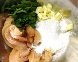 お弁当に！チーズと大葉で鶏胸肉の丸め焼き作り方2写真
