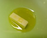 *オリーブオイルinバター*作り方1写真