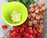鶏もも肉とスナップエンドウのパエリア作り方1写真