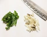 キッチンにある物で！ズボラ焼きうどん作り方1写真
